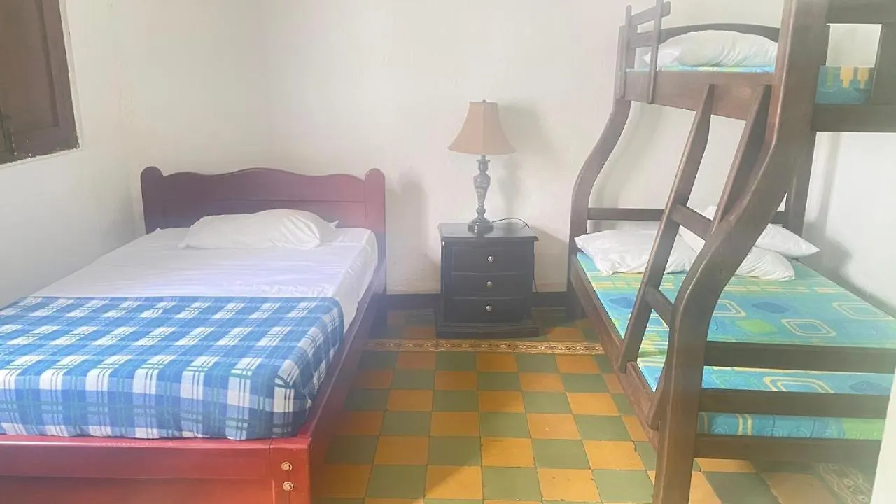 旅馆 Sandalio Hostal 卡利
