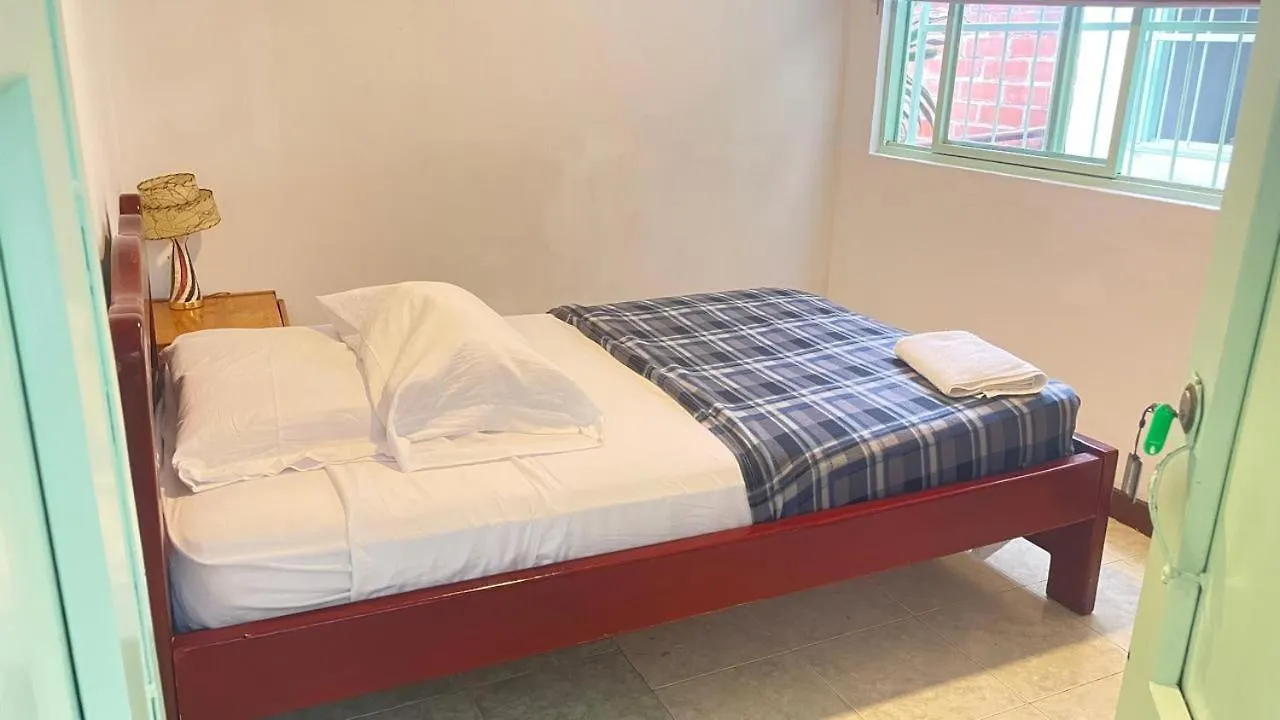 Sandalio Hostal 卡利 旅馆