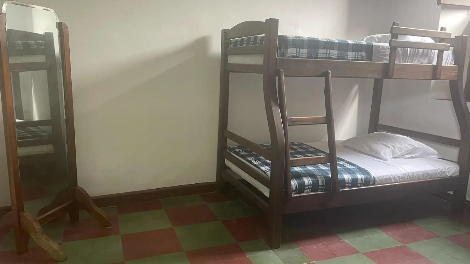 Sandalio Hostal 卡利 0*,  哥伦比亚