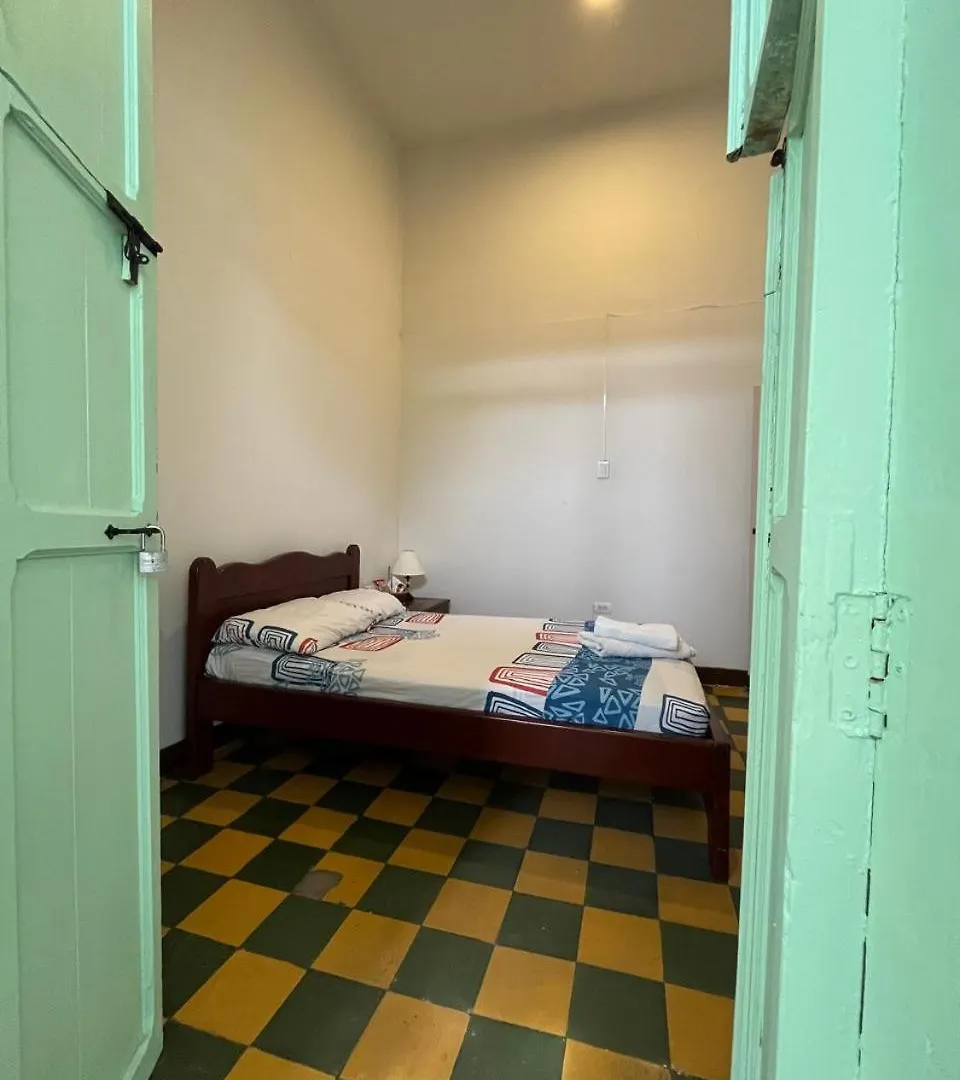 Hostel Sandalio Hostal Cali