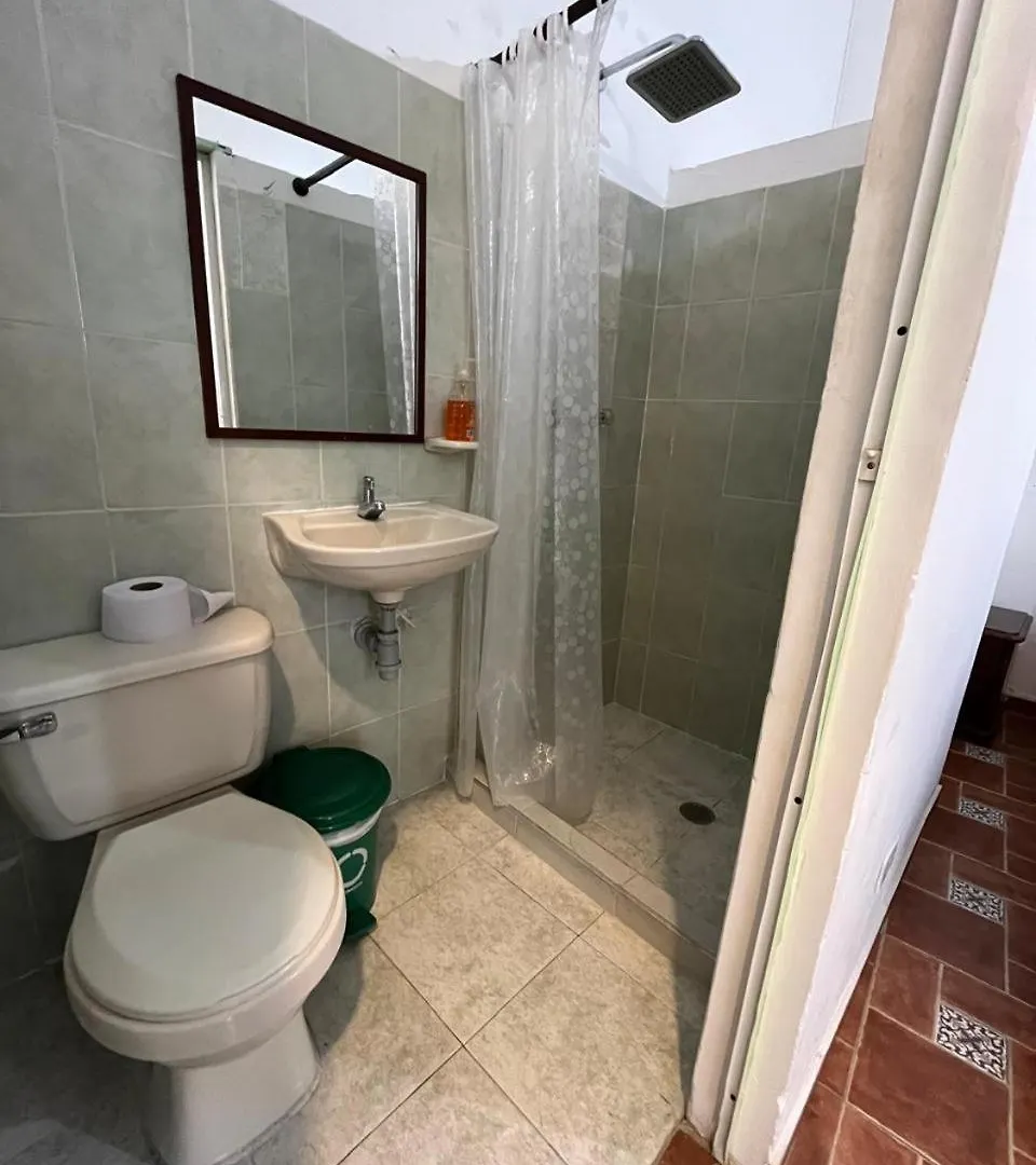 Sandalio Hostal Cali Kolumbia