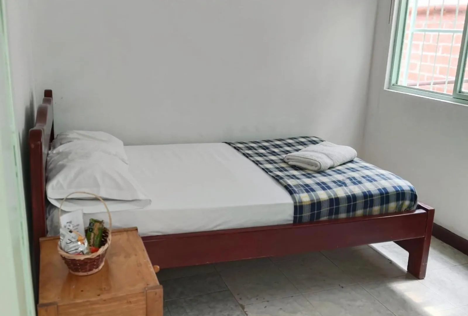 Sandalio Hostal Cali